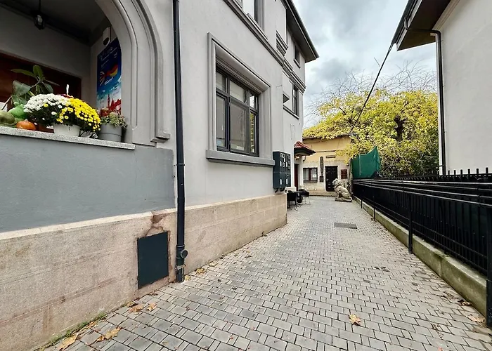 4-clucerului Boutique *