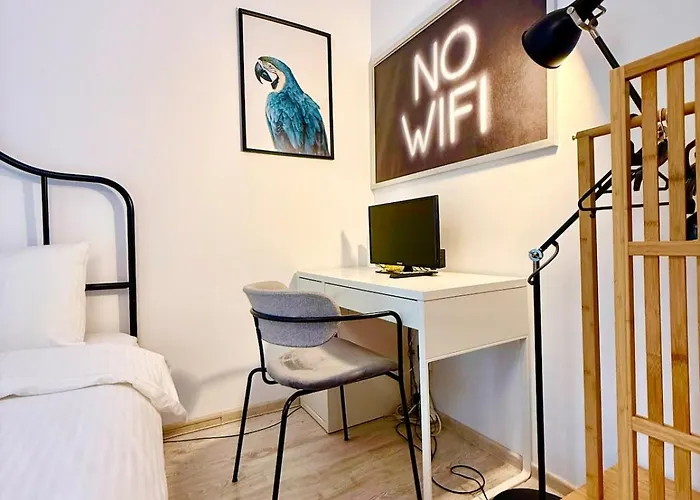 4-clucerului Boutique *